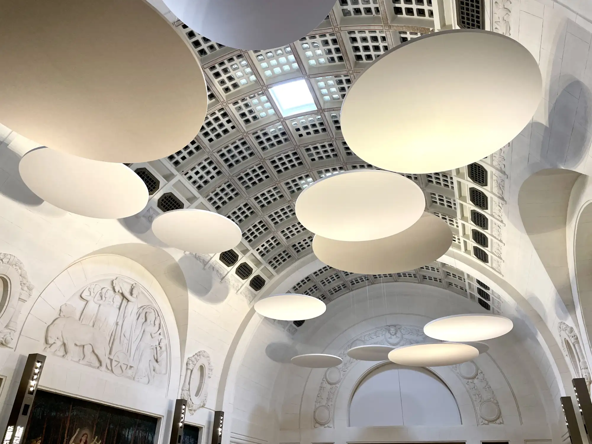 Traitement acoustique d’une salle de banquet